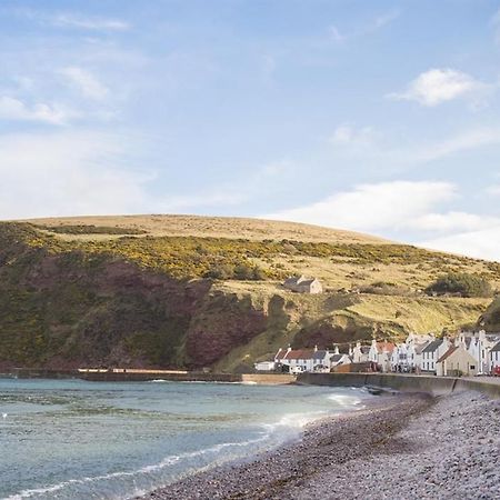 Вілла The Wee House Pennan Екстер'єр фото