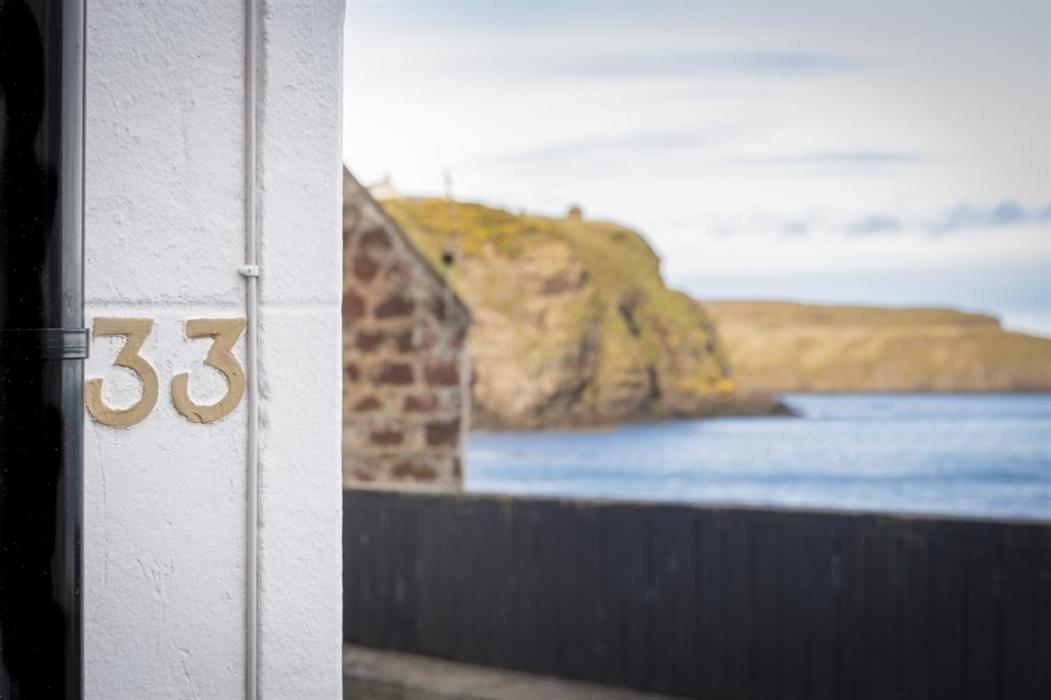Вілла The Wee House Pennan Екстер'єр фото